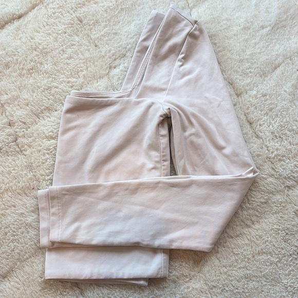 Babaton Square Neck Long Sleeve Crop Top - Picture 4 of 6